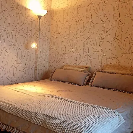 Einstein Apartment